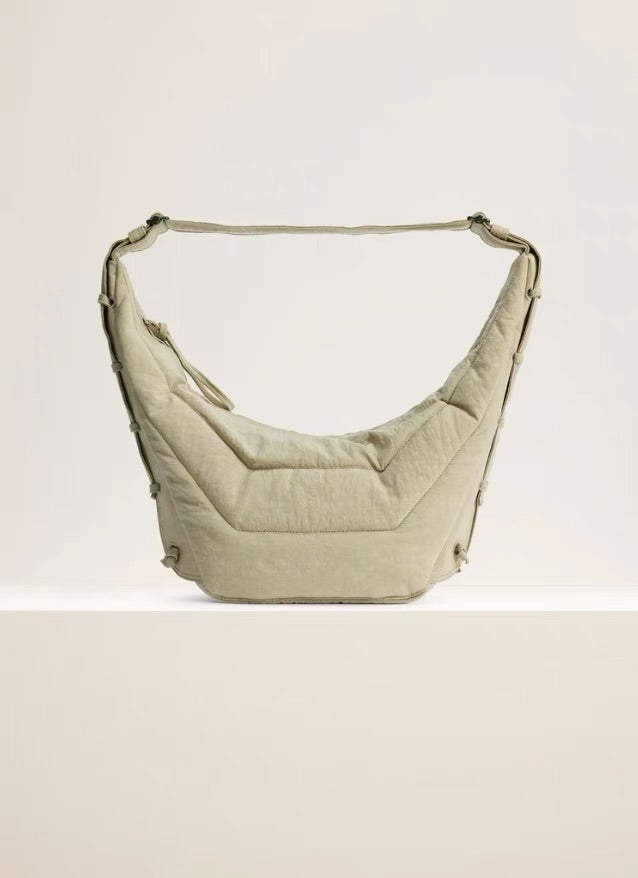 24SS MEDIUM SOFT GAME BAG 中号流浪包