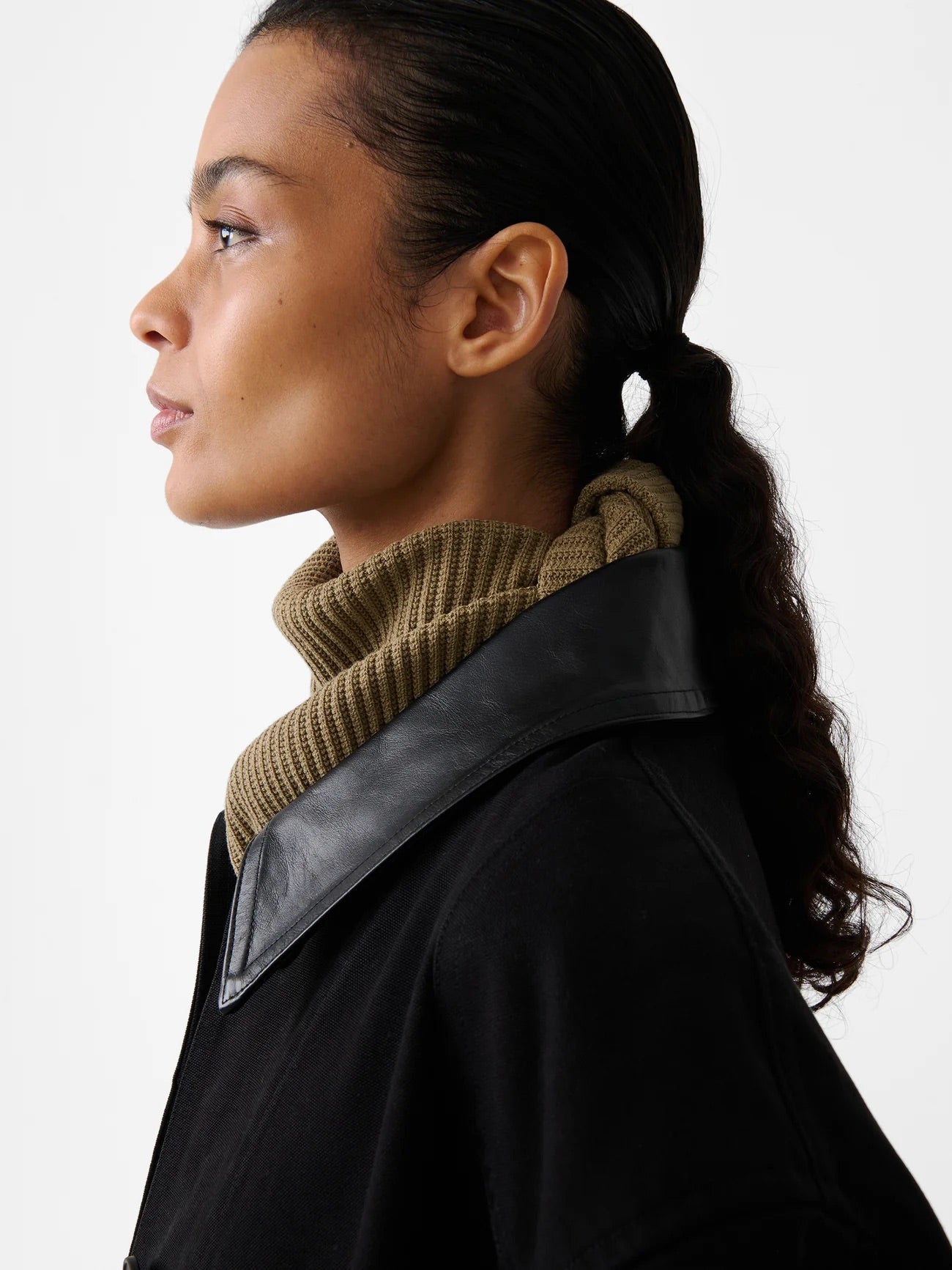 25早秋 ISOS SCARF