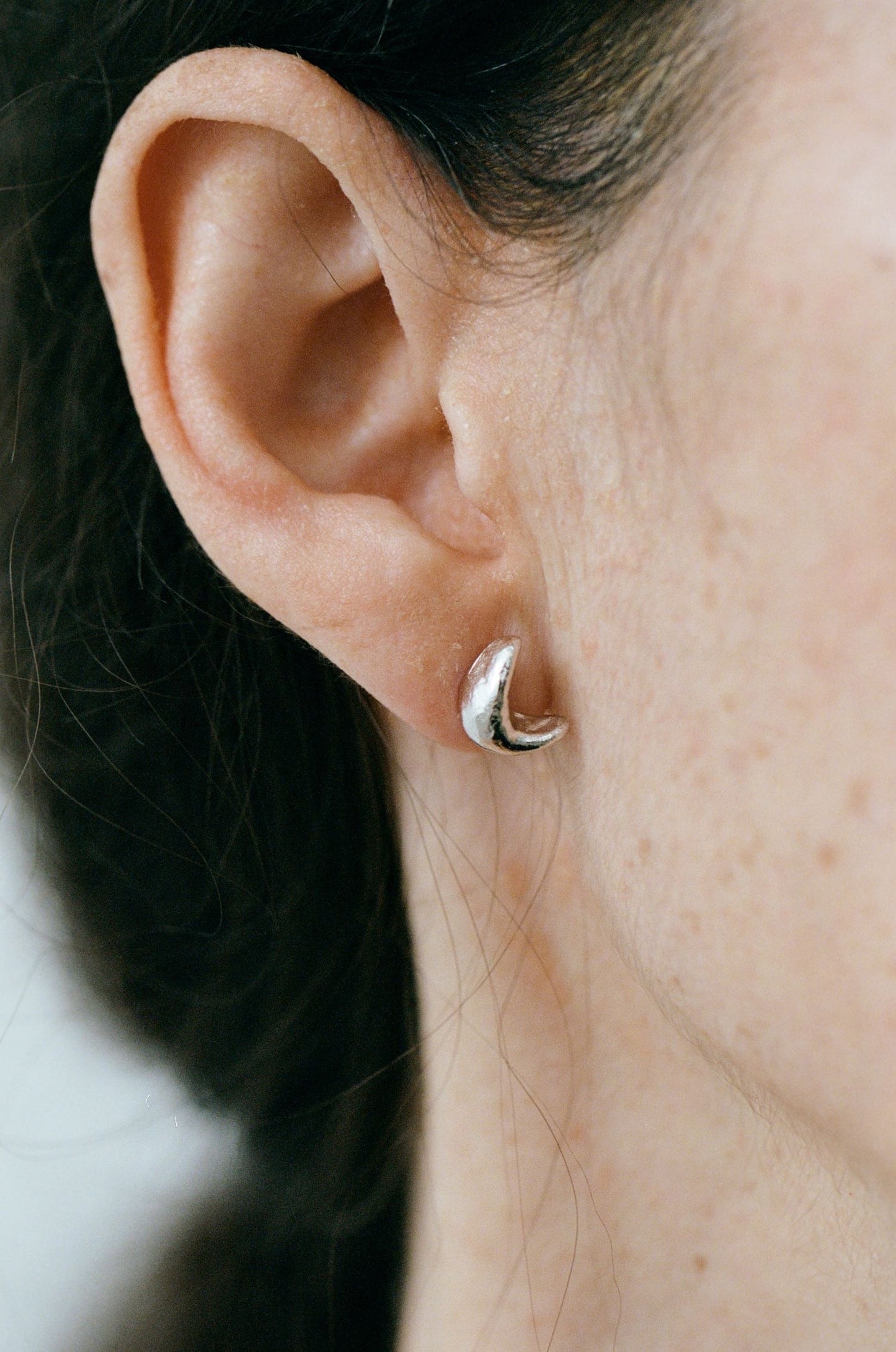 25SS新款 Moon Studs 耳钉