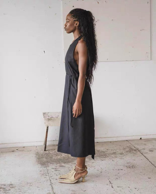 26早春 APRON DRESS