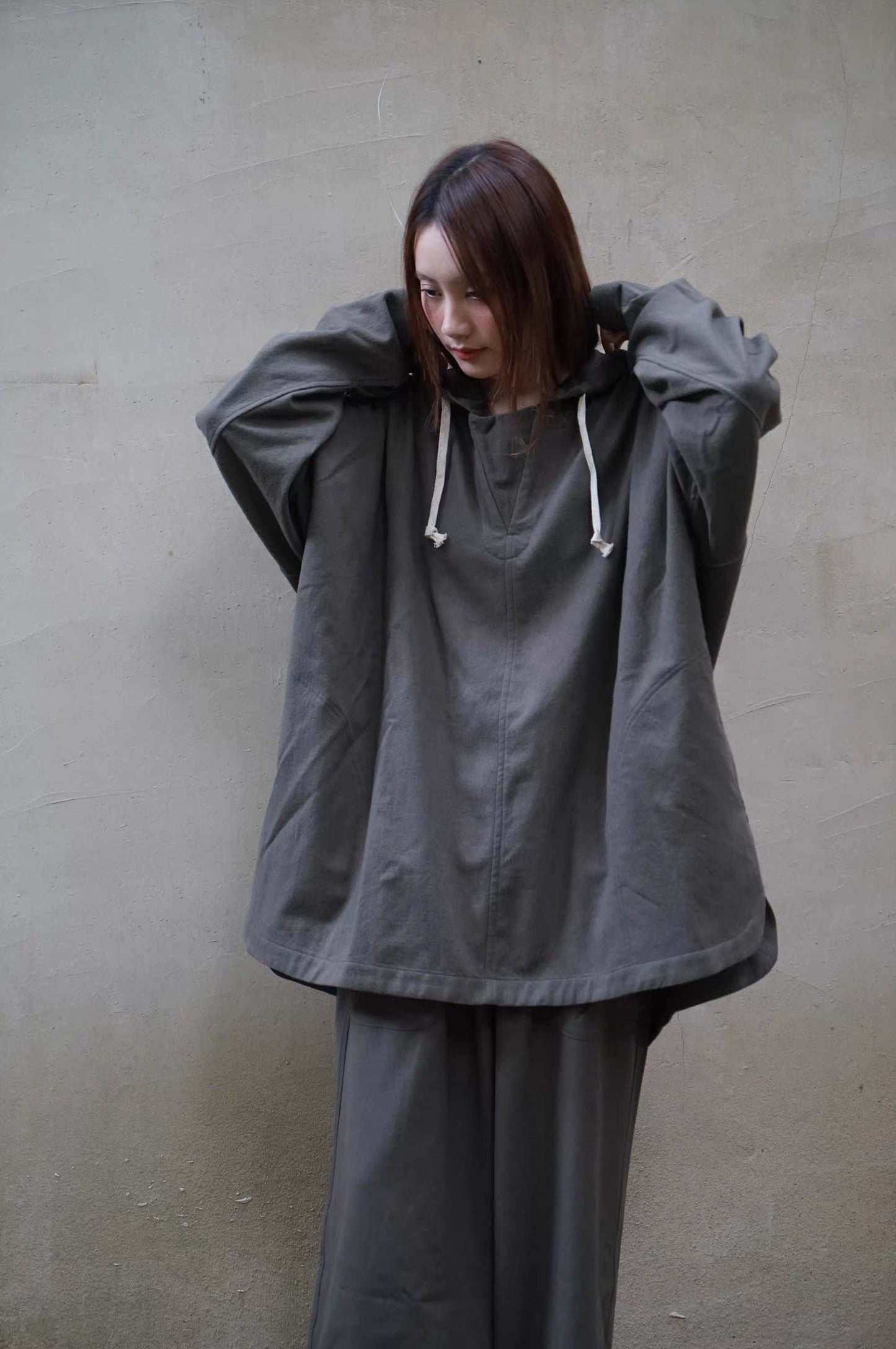 25秋冬 PULL OVER HOODIE