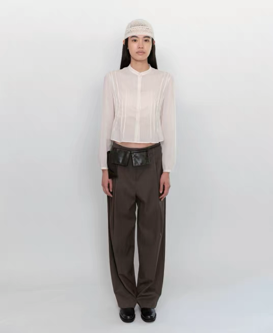 26早春  PINTUCK SLIM SHIRT