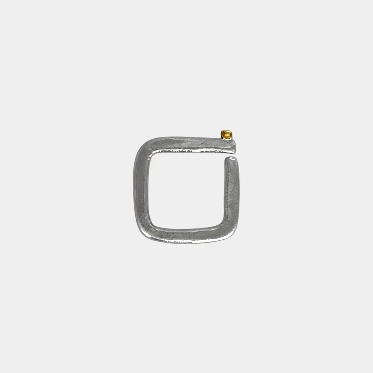 24AW新款 Cube Corners Ring