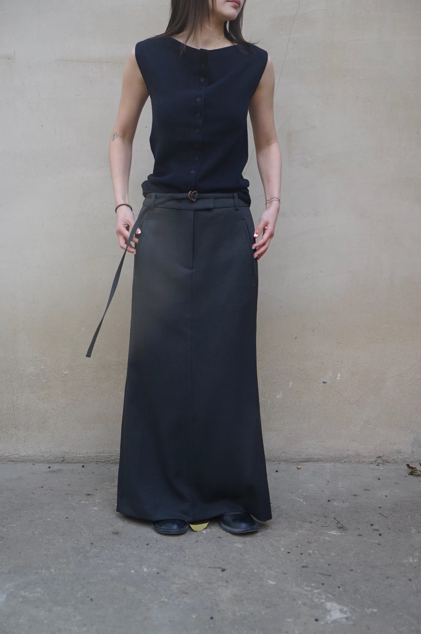 26早春  TESSA BELTED SKIRT