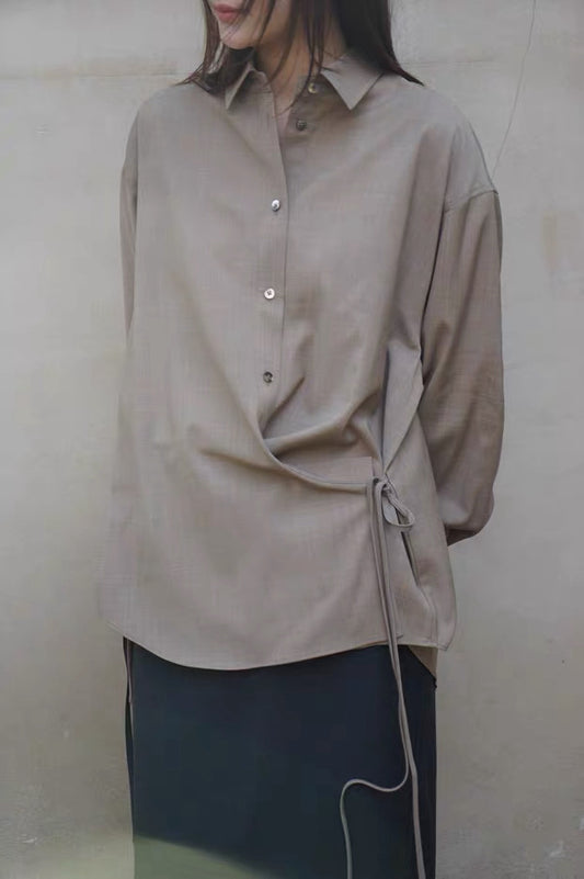 26早春  SIDE TWISTED SHIRT