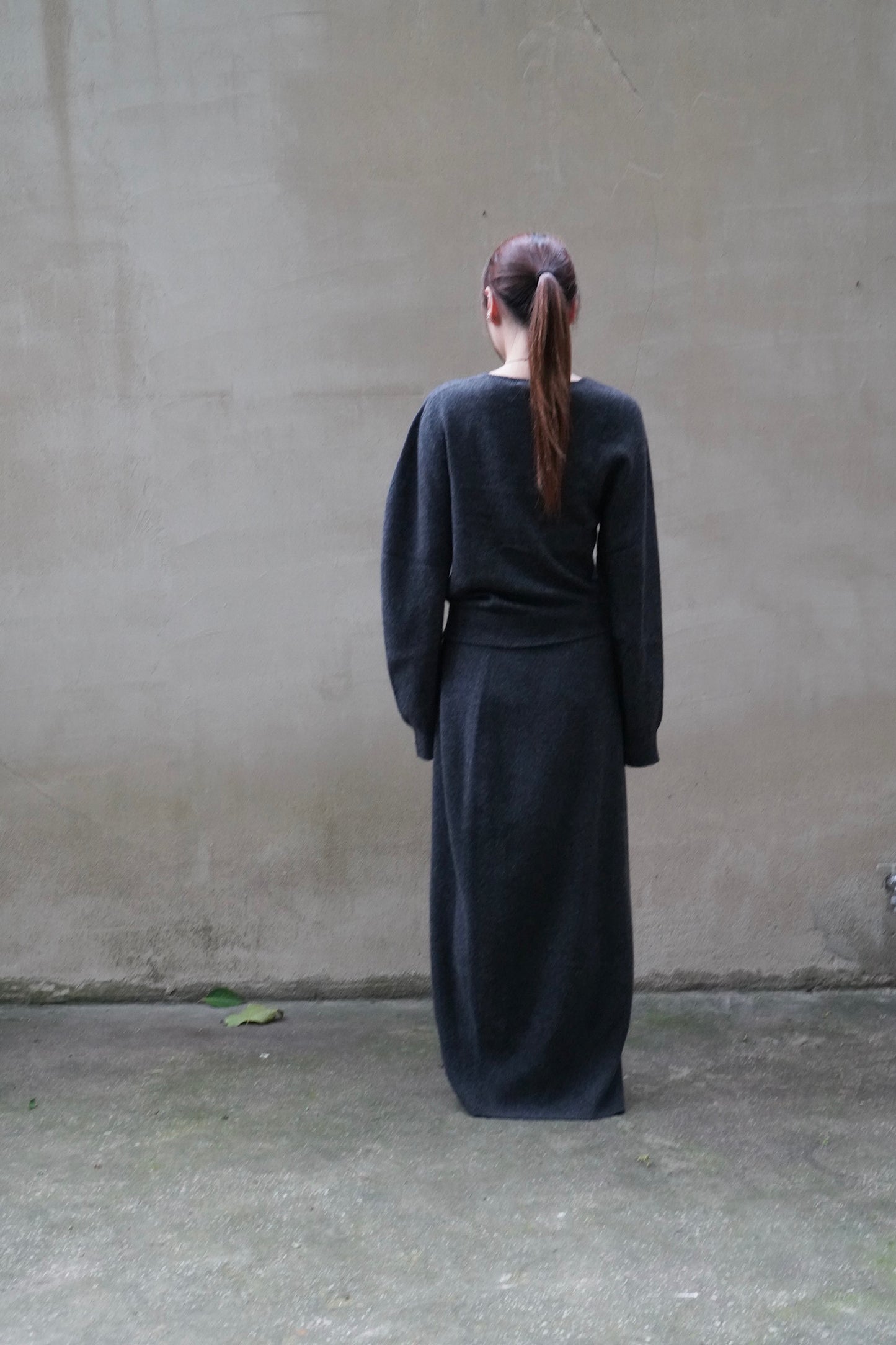 26早秋 CARA TWISTED SET KNIT TOP