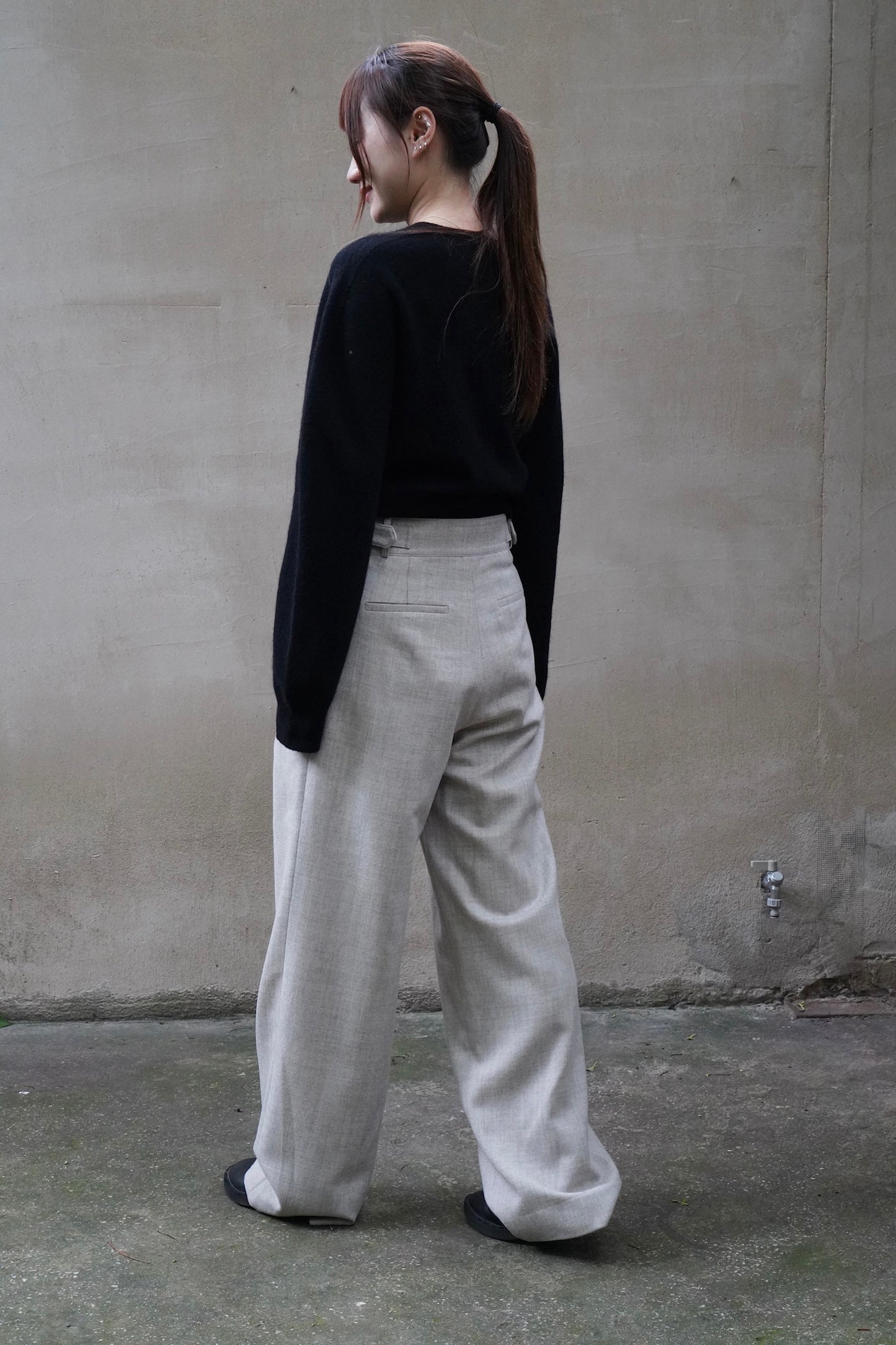 26早秋 CARA TWISTED SET KNIT TOP