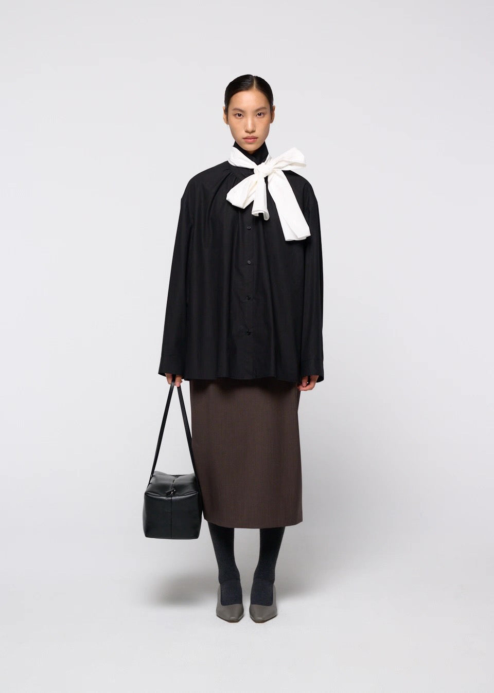 26早秋 NECK SHIRRING SHIRT