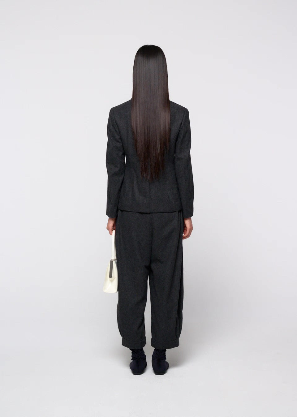 26早秋 WOOL SHIRRING PANTS