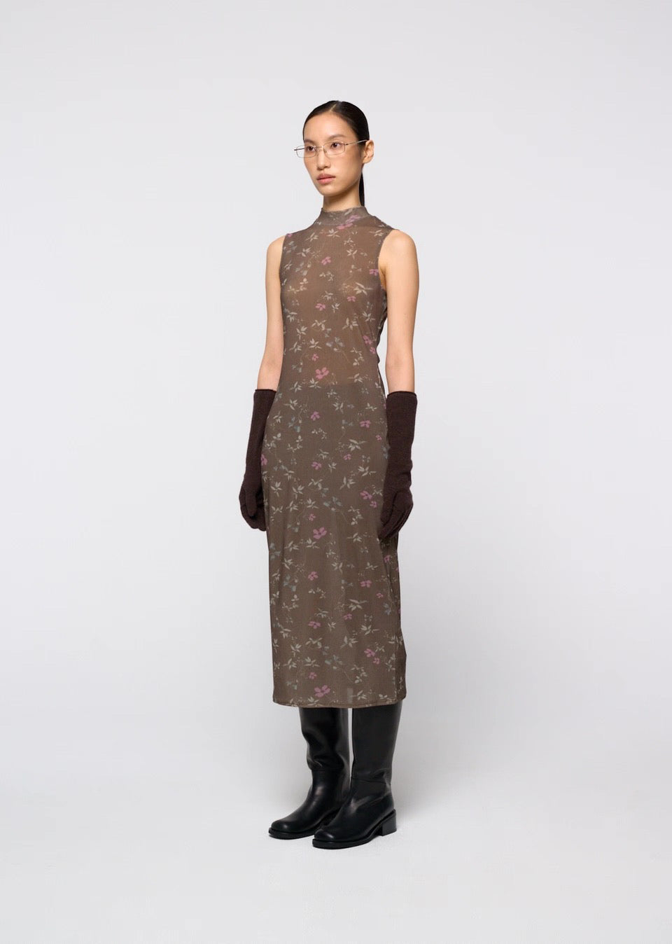 26早秋 FLORAL SLEEVELESS DRESS