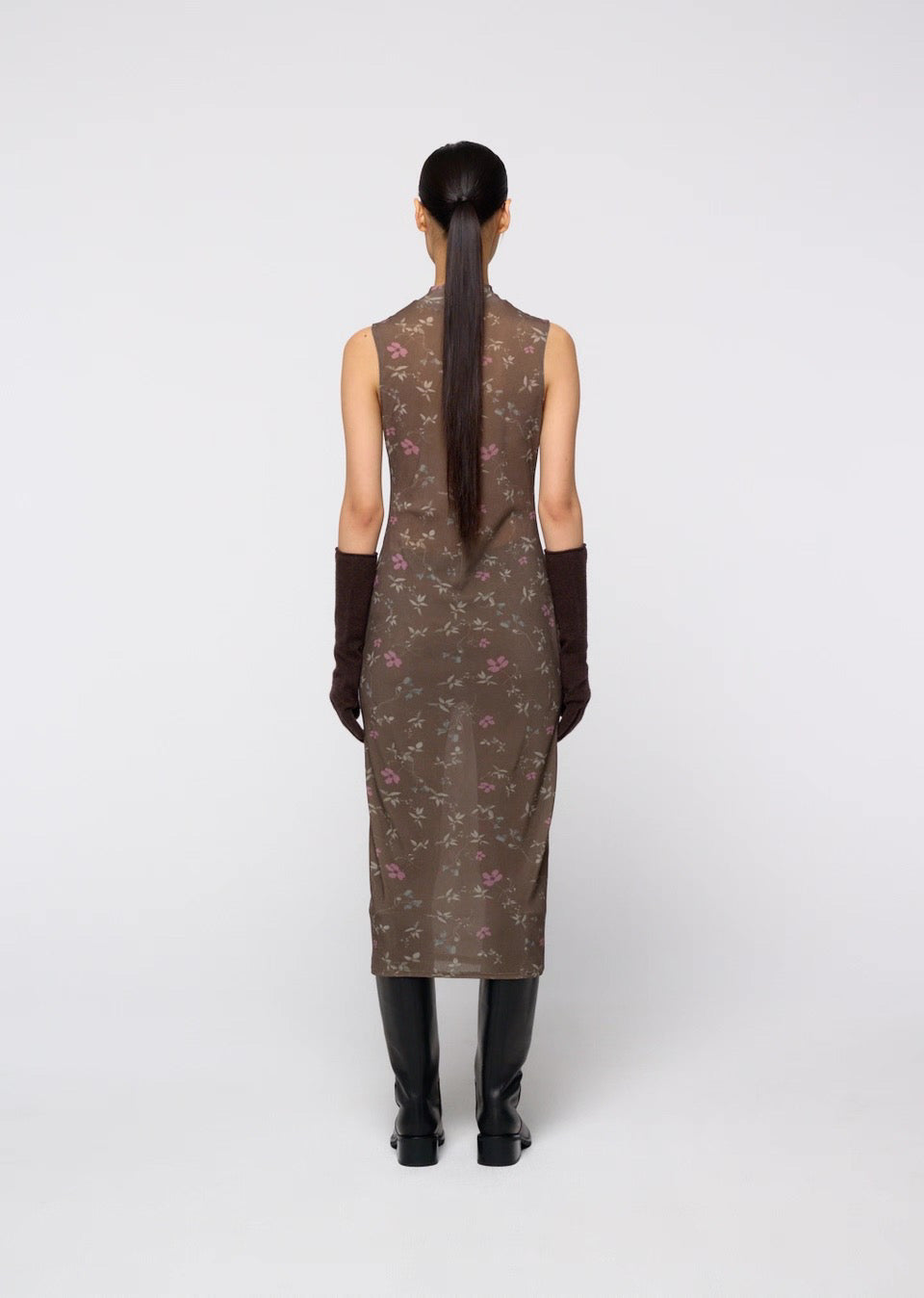 26早秋 FLORAL SLEEVELESS DRESS