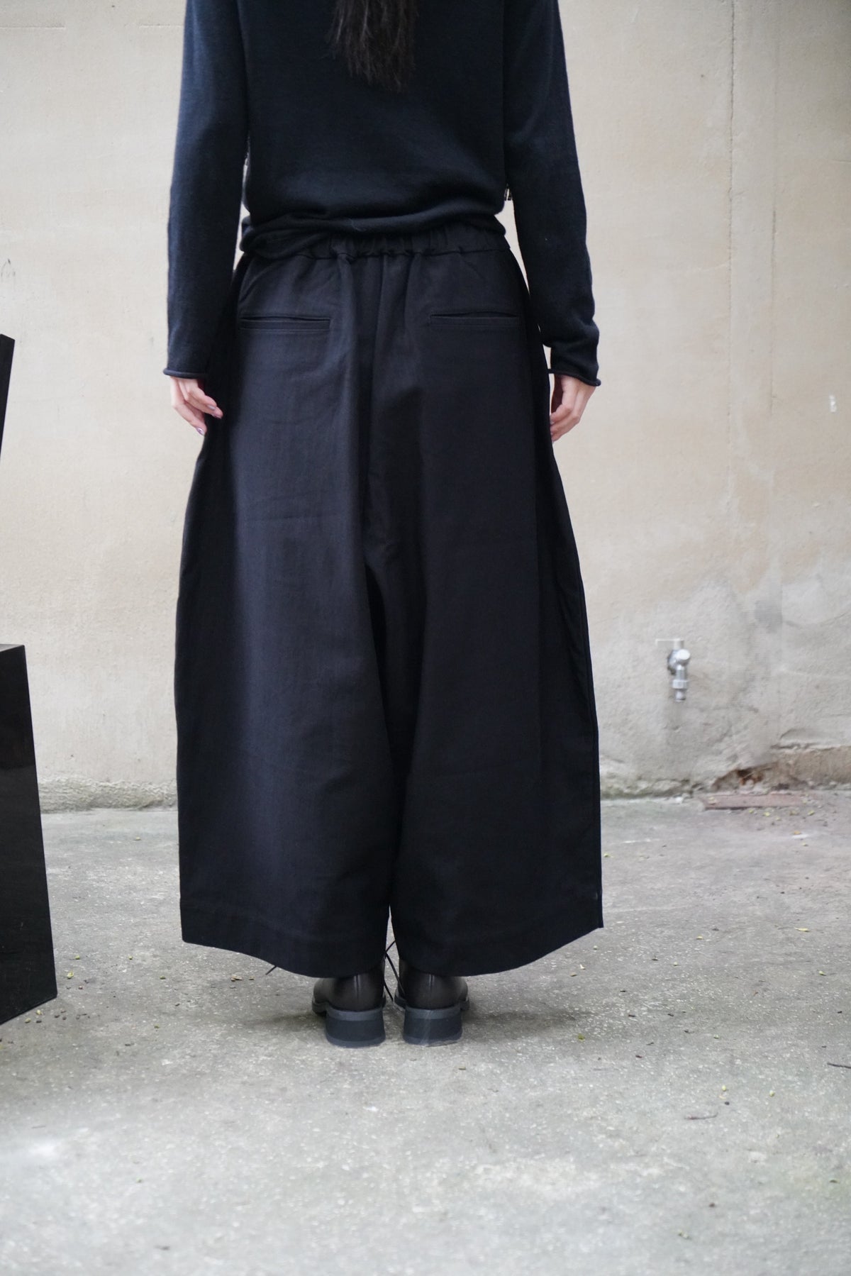 26秋冬 LIVING PANT